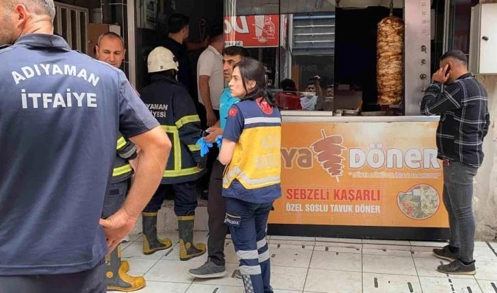 Adıyaman'da İş Yerinde Yangın: 2 Kişi Dumandan Etkilendi