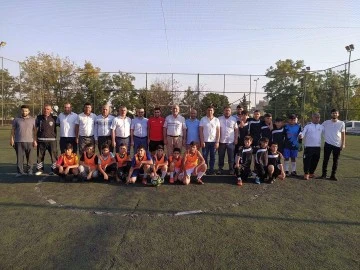 YAZ KUR'AN KURSLARI FUTBOL TURNUVASINDA ŞAMPİYON BELLİ OLDU